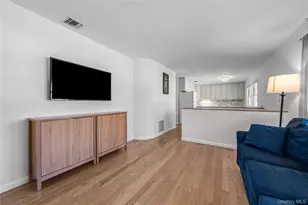 18 Lynx Ln, East Setauket, NY 11733 - Photo 3