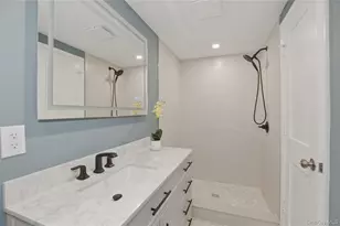 11 Levon Ln, Miller Place, NY 11764 - Photo 19