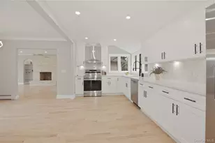 11 Levon Ln, Miller Place, NY 11764 - Photo 13