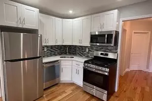 109-32 197th St, Saint Albans, NY 11412 - Photo 3