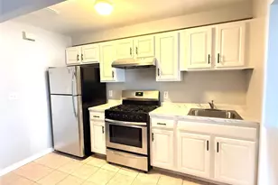 96-18 Shore Front Pkwy, Rockaway Beach, NY 11693 - Photo 13