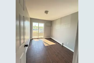 96-18 Shore Front Parkway, Rockaway Beach, NY 11693 - Photo 15