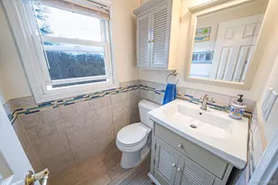 190 Merrick Rd, Amityville, NY 11701 - Photo 9