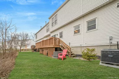 190 Merrick Road #35, Amityville, NY 11701 - Photo 17