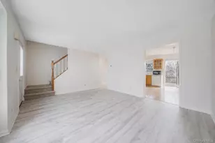 190 Merrick Rd, Amityville, NY 11701 - Photo 3