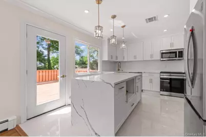 12 Deans Lane, Bayville, NY 11709 - Photo 19