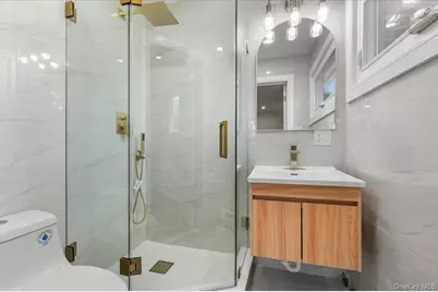 12 Deans Lane, Bayville, NY 11709 - Photo 21