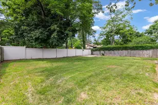 12 Deans Ln, Bayville, NY 11709 - Photo 43