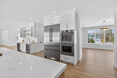 43 Hilltop Lane, Thornwood, NY 10594 - Photo 7