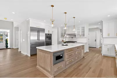 43 Hilltop Lane, Thornwood, NY 10594 - Photo 5