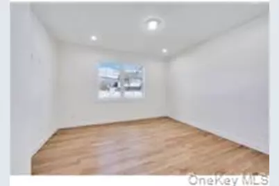 87 West Avenue, Hicksville, NY 11801 - Photo 15