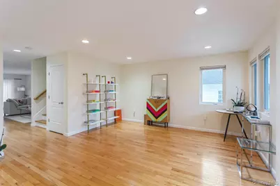 271 Arthur Street, Freeport, NY 11520 - Photo 11
