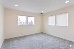 271 Arthur St, Freeport, NY 11520 - Photo 27