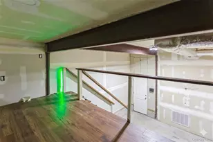 271 Arthur St, Freeport, NY 11520 - Photo 33