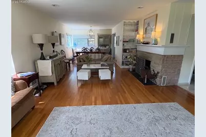 321 Nassau Avenue, Manhasset, NY 11030 - Photo 5