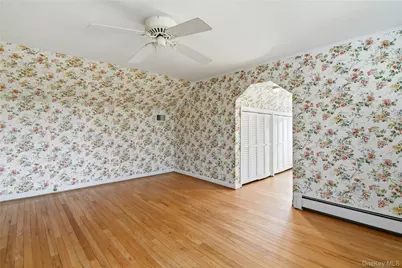 110 Macon Avenue, Sayville, NY 11782 - Photo 25