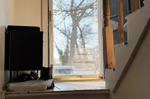 91 Putnam Ave, West Babylon, NY 11704 - Photo 11