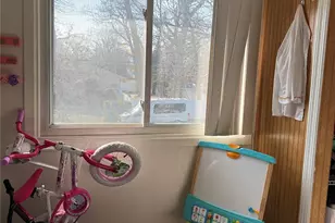 91 Putnam Ave, West Babylon, NY 11704 - Photo 9