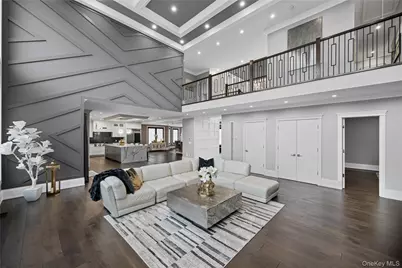 185 Willetts Lane, West Islip, NY 11795 - Photo 7