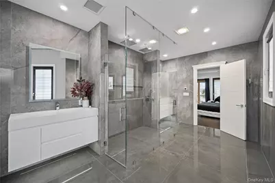 185 Willetts Lane, West Islip, NY 11795 - Photo 27