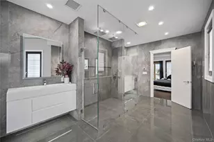 185 Willetts Ln, West Islip, NY 11795 - Photo 27