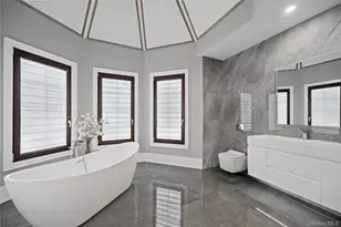 185 Willetts Ln, West Islip, NY 11795 - Photo 25