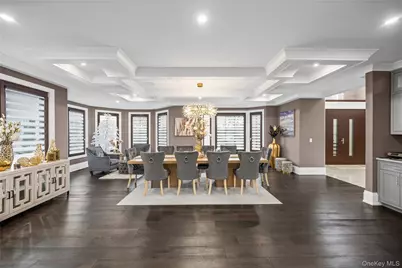 185 Willetts Lane, West Islip, NY 11795 - Photo 17