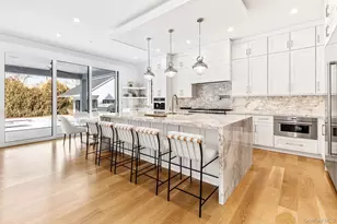 8 Ashwood Ct, Southampton, NY 11968 - Photo 13