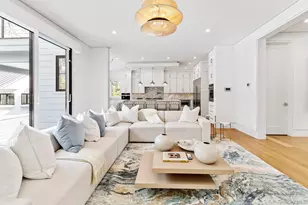 8 Ashwood Ct, Southampton, NY 11968 - Photo 11