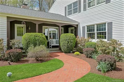 20 Cardinal Place, Mount Kisco, NY 10549 - Photo 3