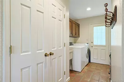 20 Cardinal Place, Mount Kisco, NY 10549 - Photo 21