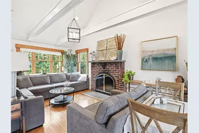 175 Taft Crescent, Centerport, NY 11721 - Photo 5