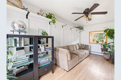 175 Taft Crescent, Centerport, NY 11721 - Photo 17