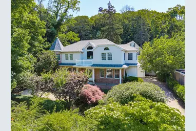 15 Church Street, Roslyn, NY 11576 - Photo 3