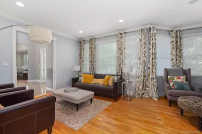 15 Church Street, Roslyn, NY 11576 - Photo 19