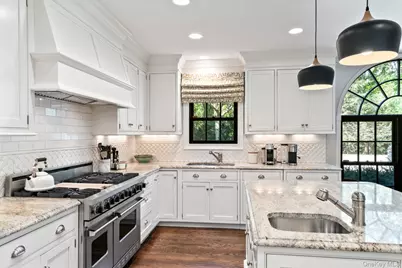 30 Underhill Road, Locust Valley, NY 11560 - Photo 21