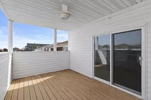 616 E Broadway, Long Beach, NY 11561 - Photo 13