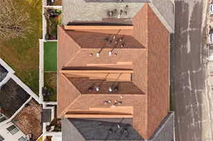 179 Surf Dr, Bronx, NY 10473 - Photo 5