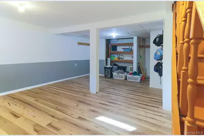 163 Floyd Street, Brentwood, NY 11717 - Photo 19