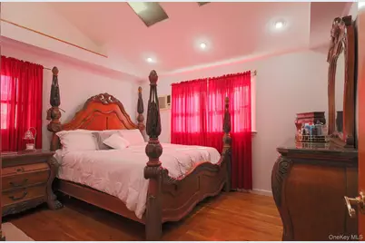 163 Floyd Street, Brentwood, NY 11717 - Photo 13