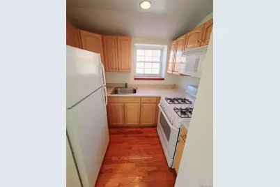 67-08 Exeter Street #3, Forest Hills, NY 11375 - Photo 7