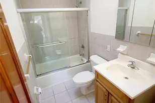 67-08 Exeter St, Forest Hills, NY 11375 - Photo 15