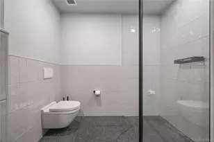 547 W 47th St, New York, NY 10036 - Photo 33