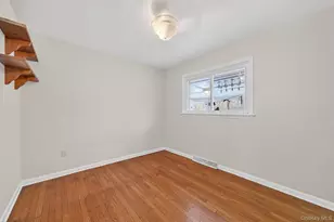 15 Hy Vue Dr, Newburgh, NY 12550 - Photo 23