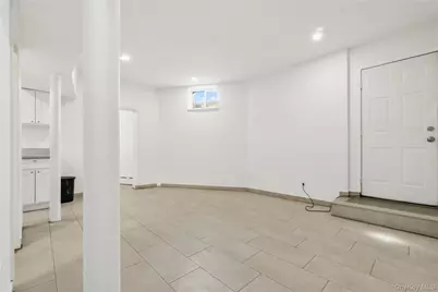 2255 48th Street, Astoria, NY 11105 - Photo 17