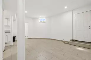 22-55 48th St, Astoria, NY 11105 - Photo 17