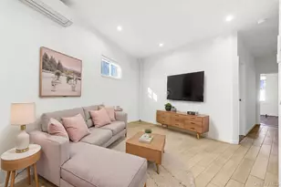 22-55 48th St, Astoria, NY 11105 - Photo 3