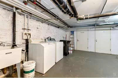 426 54th Street, Brooklyn, NY 11220 - Photo 17