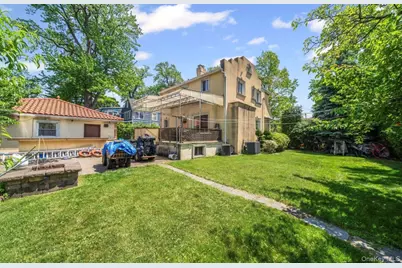 16015 13th Avenue, Whitestone, NY 11357 - Photo 21