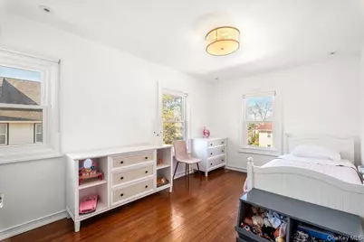 143 Gaylor Road, Scarsdale, NY 10583 - Photo 23